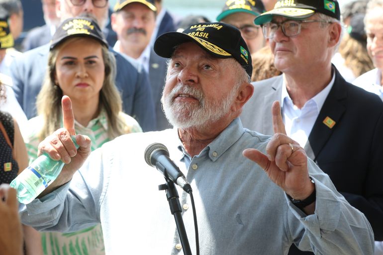 Rio de Janeiro (RJ), 23.03.2023 - Presidente da República, Luiz Inácio Lula da Silva, visita o Complexo Naval de Itaguaí, na região metropolitana do Rio de Janeiro. No local está sendo desenvolvido o Programa de Submarinos da Marinha do Brasil. Foto: Tânia Rêgo/Agência Brasil