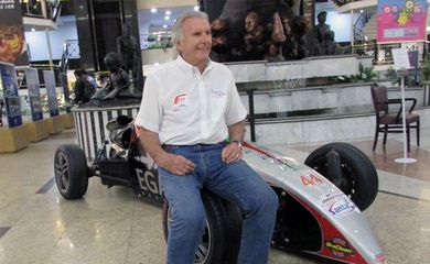 Wilson Fittipaldi, automobilismo