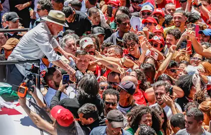 Brasília - 09/10/2026 - O Presidente da República, Luiz Inácio Lula da Silva, durante ato de campanha na Ceilândia, durante o evento 