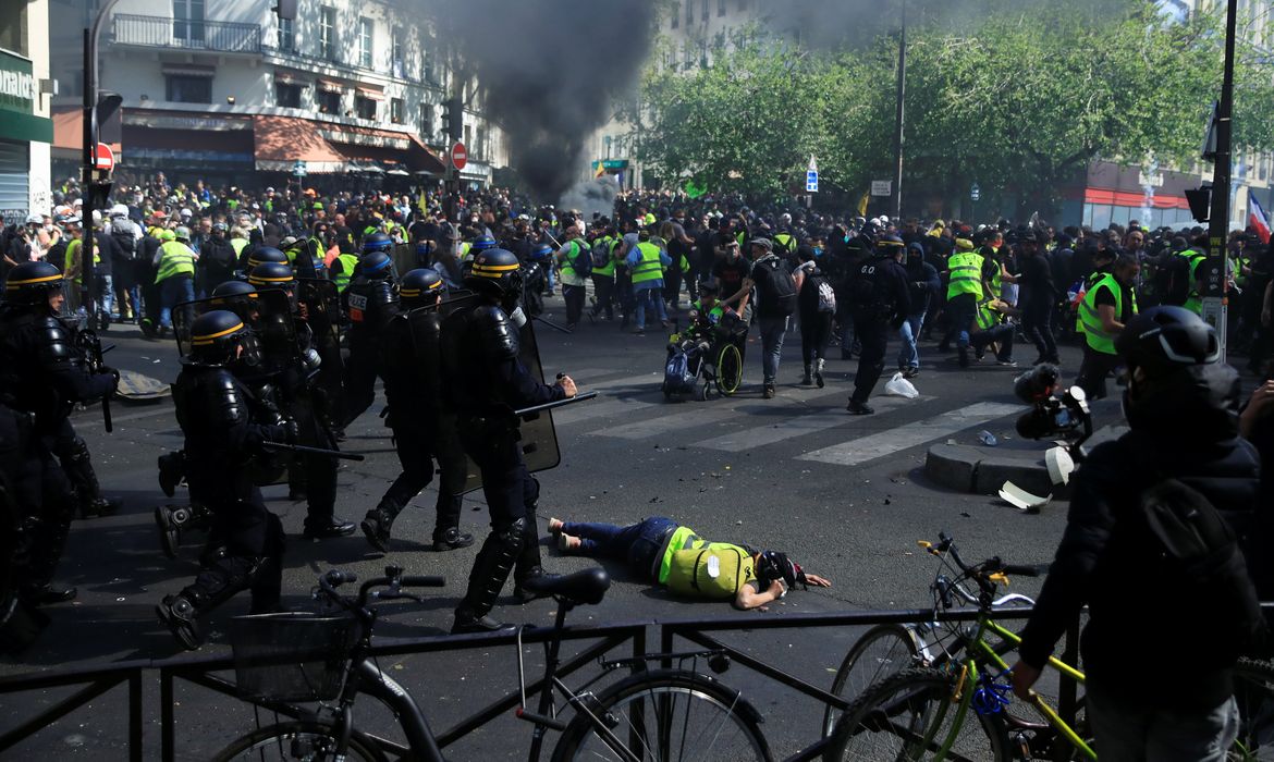 Coletes amarelos, Paris, Manifestações. REUTERS/Gonzalo Fuentes