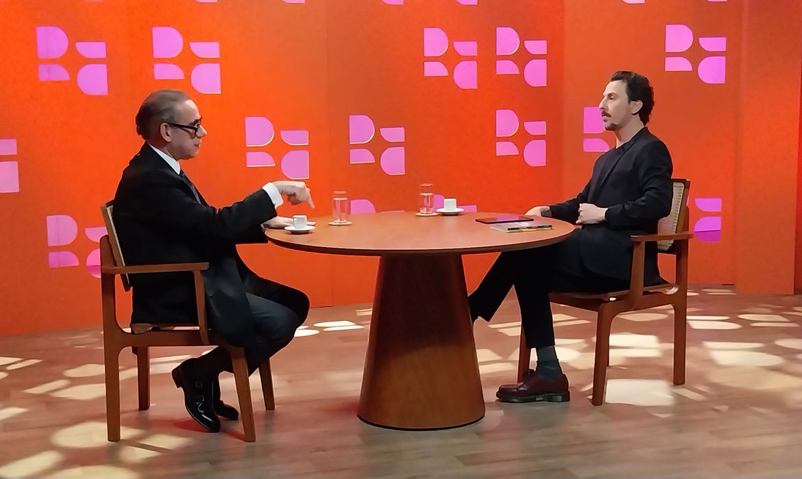 No DR com Demori, advogado Walfrido Warde propõe autoridade antimáfia