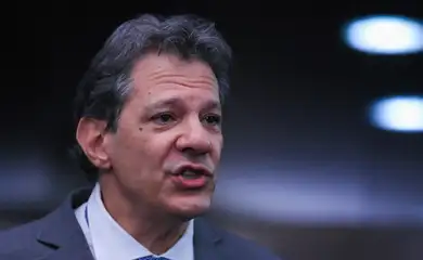 Brasília - 07/10/2025 - Ministro da Fazendo, Fernando Haddad, durante coletiva após reunião com o presidente do Congresso, Davi Alcolumbre. Foto: Lula Marques/ Agência Brasil.
