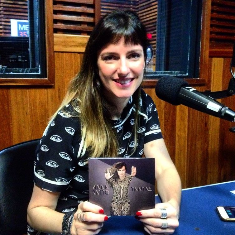 Anna Ratto lança quinto CD da carreira | EBC Rádios
