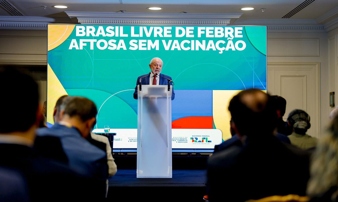 Paris, 06/06/2025 - Presidente da República, Luiz Inácio Lula da Silva, durante Cerimônia de certificação do Brasil como país livre de febre aftosa sem vacinação pela Organização Mundial de Saúde Animal (OMSA). Foto: Ricardo Stuckert/PR