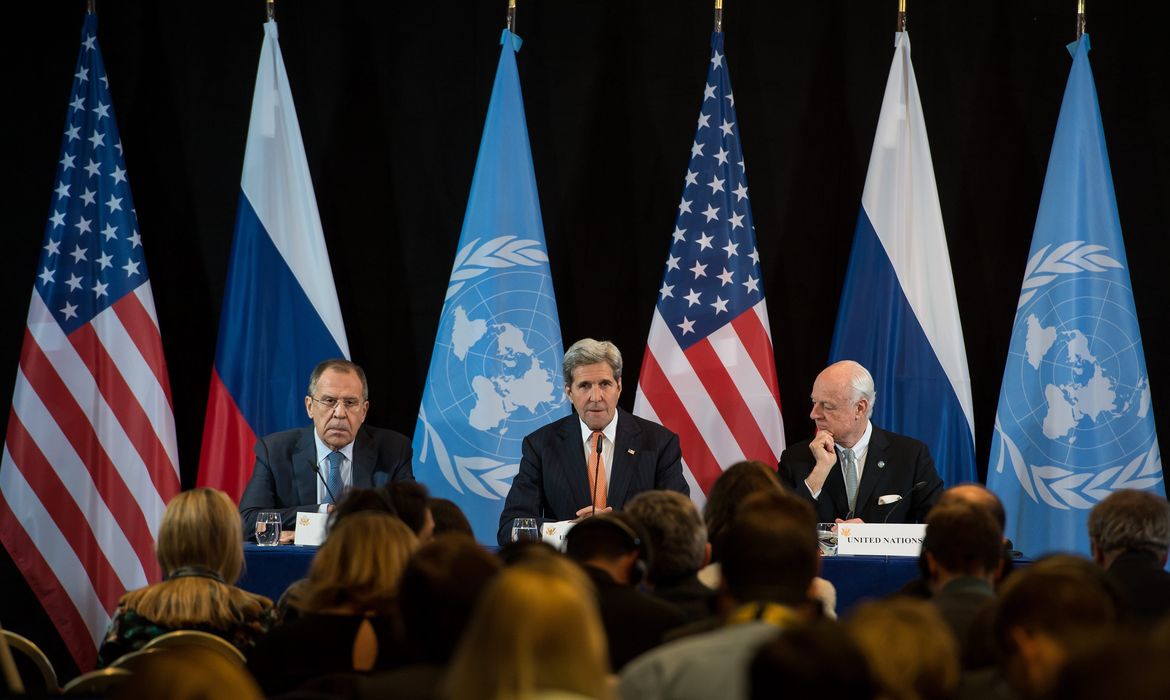 Grandes potências fecham acordo para “cessar hostilidades” na Síria 