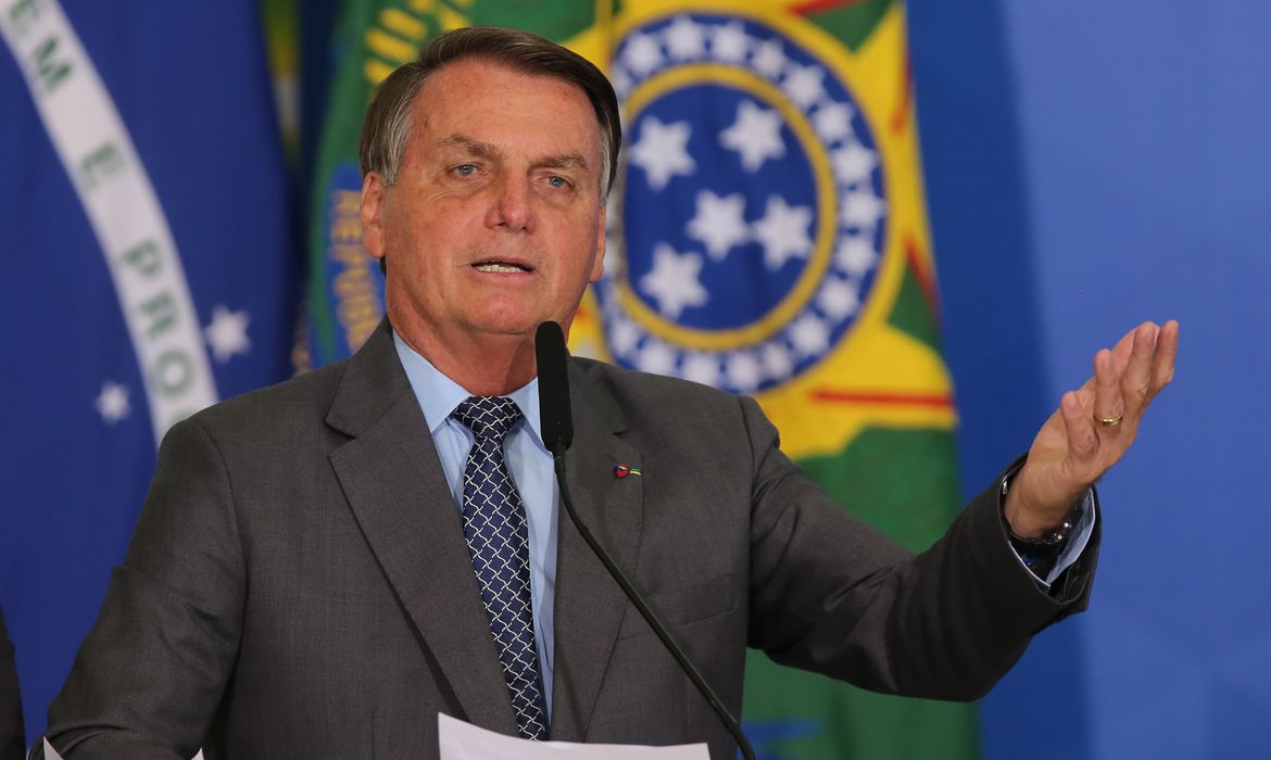 O presidente da República, Jair Bolsonaro,durante o lançamento do programa Gigantes do Asfalto Palácio do Planalto.