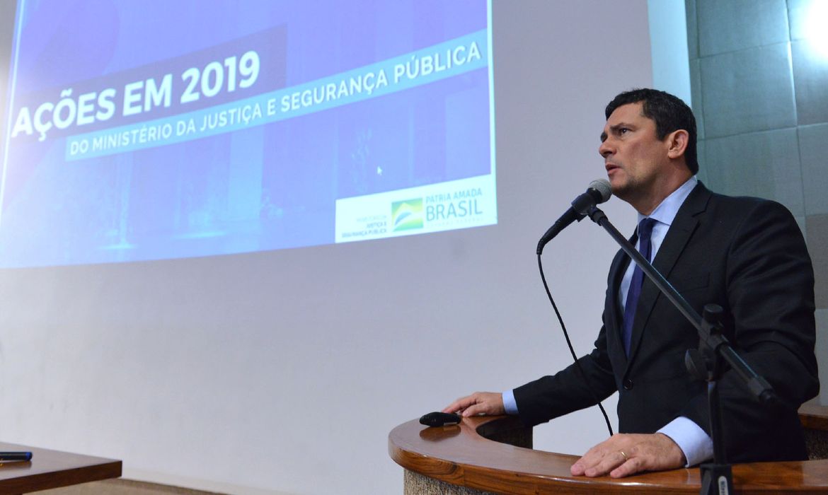 O ministro da justiça e segurança pública, Sergio Moro, apresenta as principais ações e resultados alcançados em 2019 