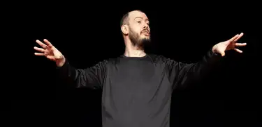 Peça &quot;Improvisa comigo esta noite&quot;, com Cláudio Amado