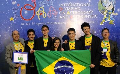 equipe brasileira astronomia
