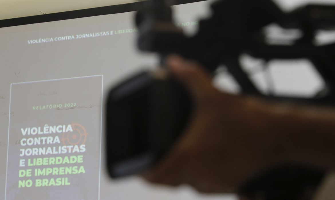 Divulgação do Relatório da Violência contra Jornalistas e Liberdade de Imprensa no Brasil 2022, no Sindicato dos Jornalistas.