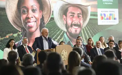 Governo anuncia Plano Safra recorde de R$516 bilhões para agronegócio