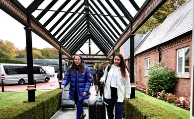 Seleção brasileira feminina se apresenta em Manchester para última Data Fifa de 2025 -em 20/10/2025