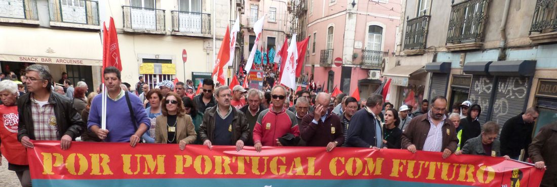 Manifestantes protestam em Portugal