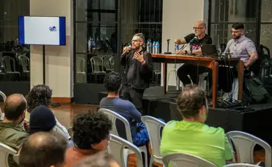 São Paulo (SP), 18/05/2025 - Ativistas debatem resistência digital diante de IA e plataformização
Cryptorave em SP destacou iniciativas e desafios comunitários
Foto: Cadu Pinotti/Agência Brasil