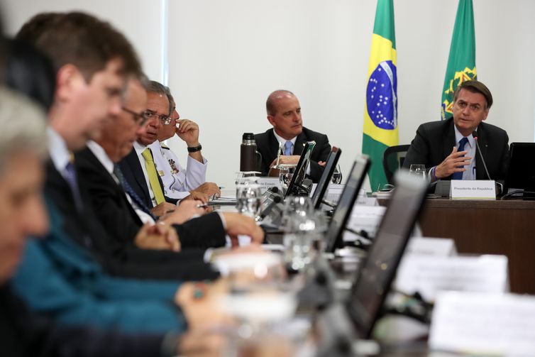 O presidente Jair Bolsonaro coordena reunião do Conselho de Governo. 