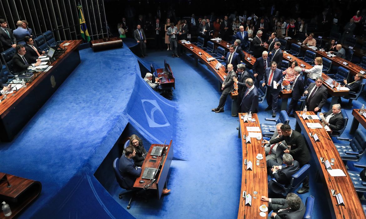 Brasília (DF) 24/10/2023  Sessão do Senado para discutir a proposta de emenda à Constituição (PEC 8/2021) que limita decisões monocráticas e pedidos de vista no Supremo Tribunal Federal (STF). Foto Lula Marques/ Agência Brasil