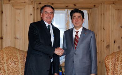 O presidente da República, Jair Bolsonaro, durante reunião Bilateral como o Primeiro Ministro do Japão, Shinzo Abe.
