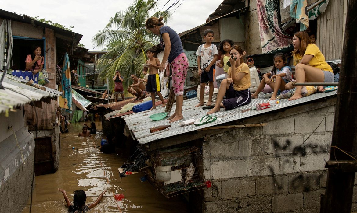 FILE PHOTO: Flooding after Typhoon Noru, in San Miguel