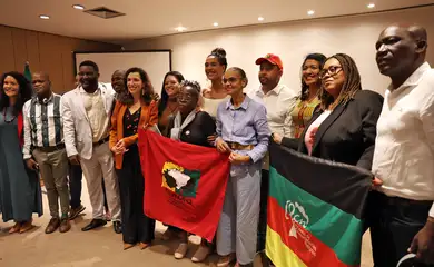 Brasília (DF), 29/05/2025 - A ministra do Meio Ambiente, Marina Silva, e a ministra de Igualdade Racial, Anielle Franco, participam de encontro com lideranças afrodescendentes da América Latina e do Caribe para entregar formalmente ao Itamaraty suas propostas políticas e institucionais para a COP30, que será realizada em Belém (PA). Foto: Antonio Cruz/Agência Brasil