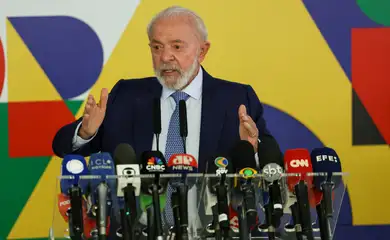 Brasília (DF), 30/01/2025 - Em entrevista coletiva, concedida na manhã desta quinta-feira (30), Lula cobrou seriedade dos países que assumiram esse compromisso e lembrou do papel importante que a população local da Amazônia terá para a manutenção da floresta em pé.
Foto: Jose Cruz/Agência Brasil