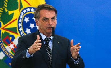 O presidente da República,Jair Bolsonaro, participa do lançamento da nova linha de crédito imobiliário com taxa fixa da Caixa Econômica Federal