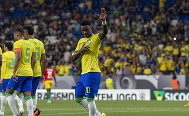 Vinicius Júnior - Brasil 4 a 1 Gana - amistoso - em 17/06/2023