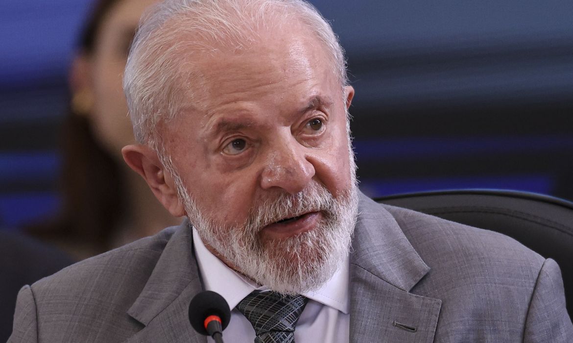 Marcelo Camargo/Agência Brasil Brasília (DF), 26/02/2025 - O presidente Luiz Inácio Lula da Silva participa da sessão especial de abertura da primeira reunião de sherpas da presidência brasileira do BRICS, no Palácio Itamaraty. Foto: Marcelo Camargo/Agência Brasil