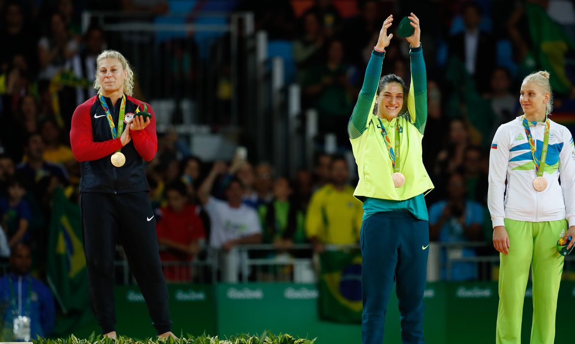 Rio de Janeiro - A judoca brasileira Mayra Aguiar vence cubana na categoria até 78 quilos e ganha medalha de bronze na Rio 2016 (Fernando Frazão/Agência Brasil)