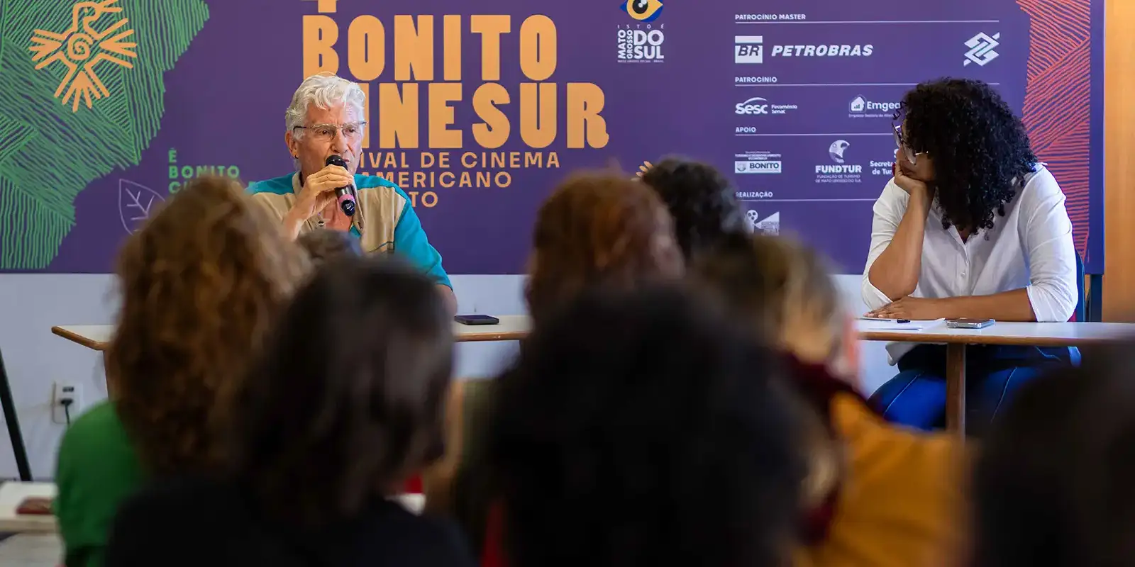 Projeto Vídeo nas Aldeias alerta para risco de perda de acervo histórico