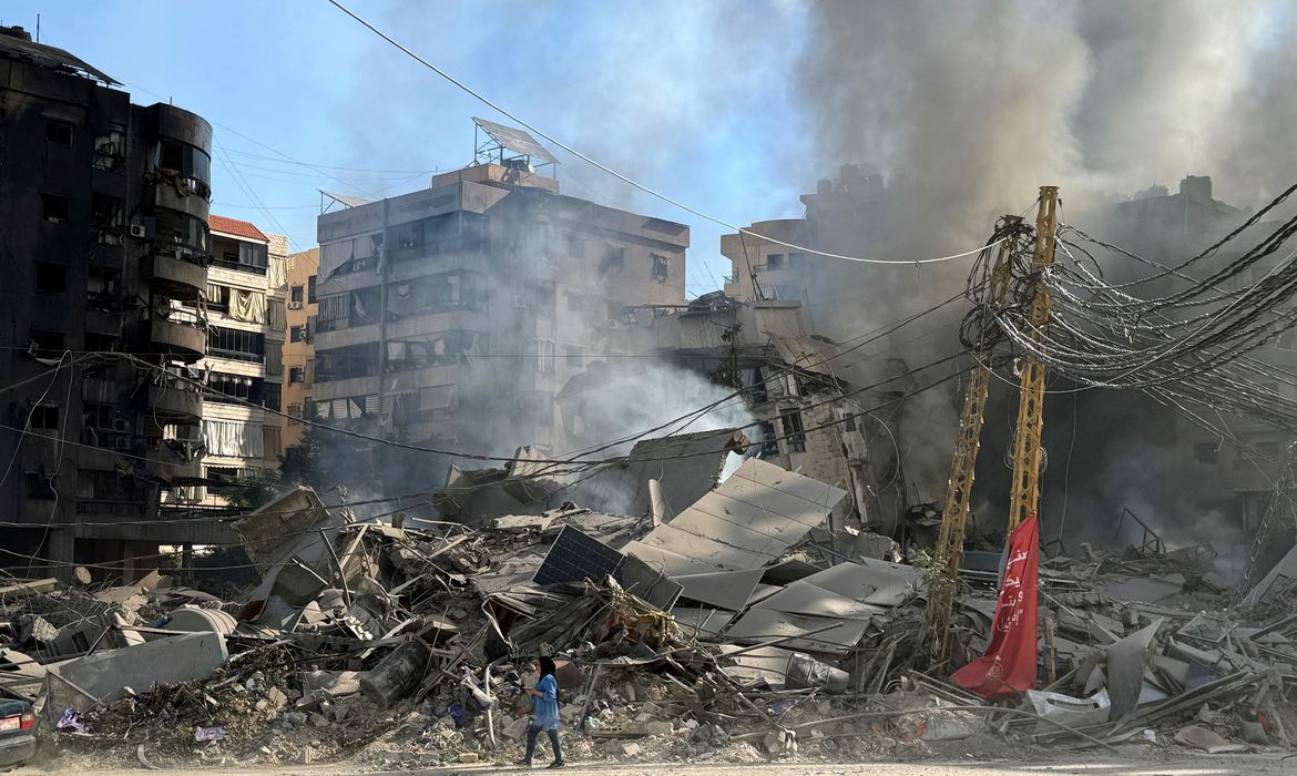 Local atacado em Beirute
 3/10/2024   REUTERS/Mohamed Azakir