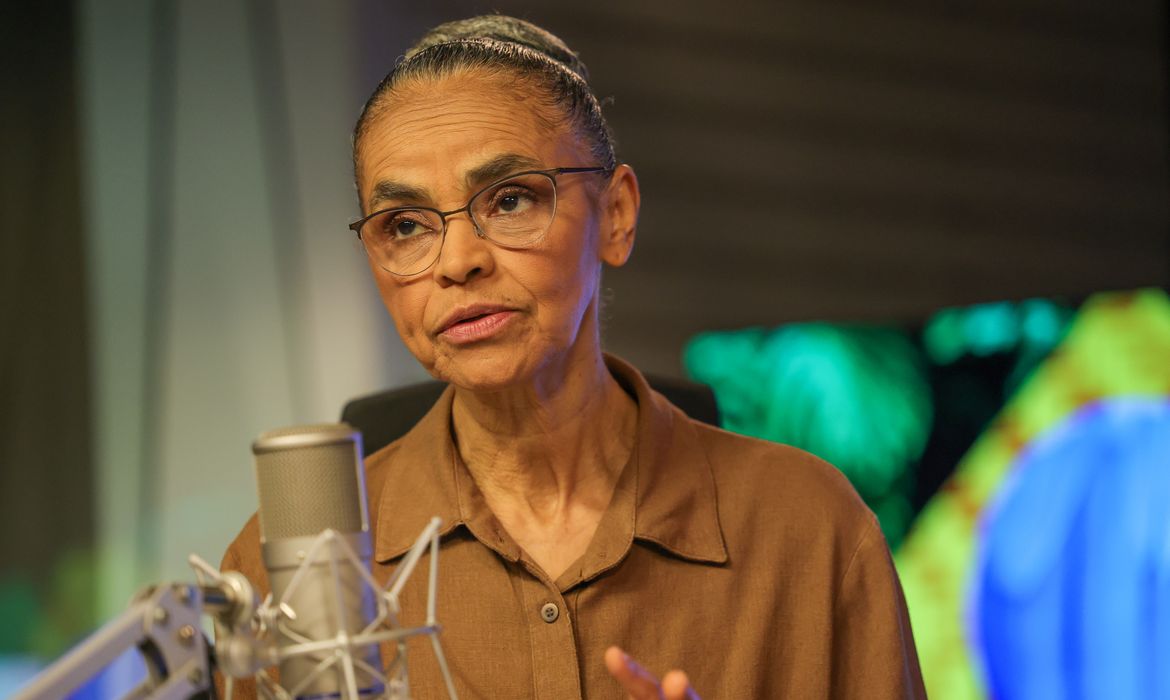 Marina Silva critica senador e fala em violncia poltica de gnero