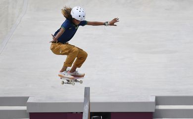 Rayssa Leal durante a Olimpíada Tóquio 2020 prata Tóquio 2020 - skate street