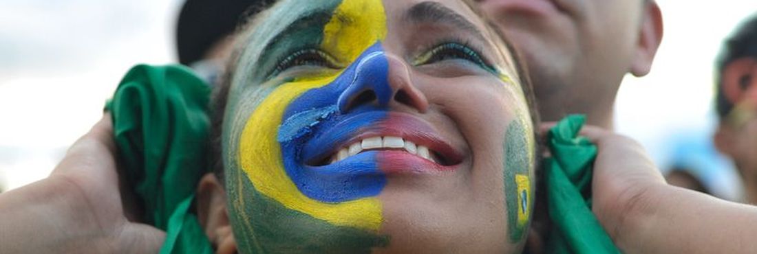 Torcedores que acompanham a semifinal contra a Alemanha na Fifa Fan Fest lamentam a derrota do Brasil