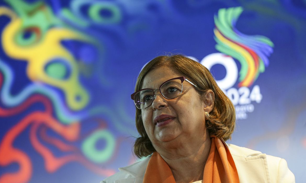 Brasília (DF), 17/01/2024 - A ministra das Mulheres, Cida Gonçalves, durante entrevista coletiva após a abertura da reunião do Grupo de Trabalho de Mulheres do g20. Foto: Marcelo Camargo/Agência Brasil
