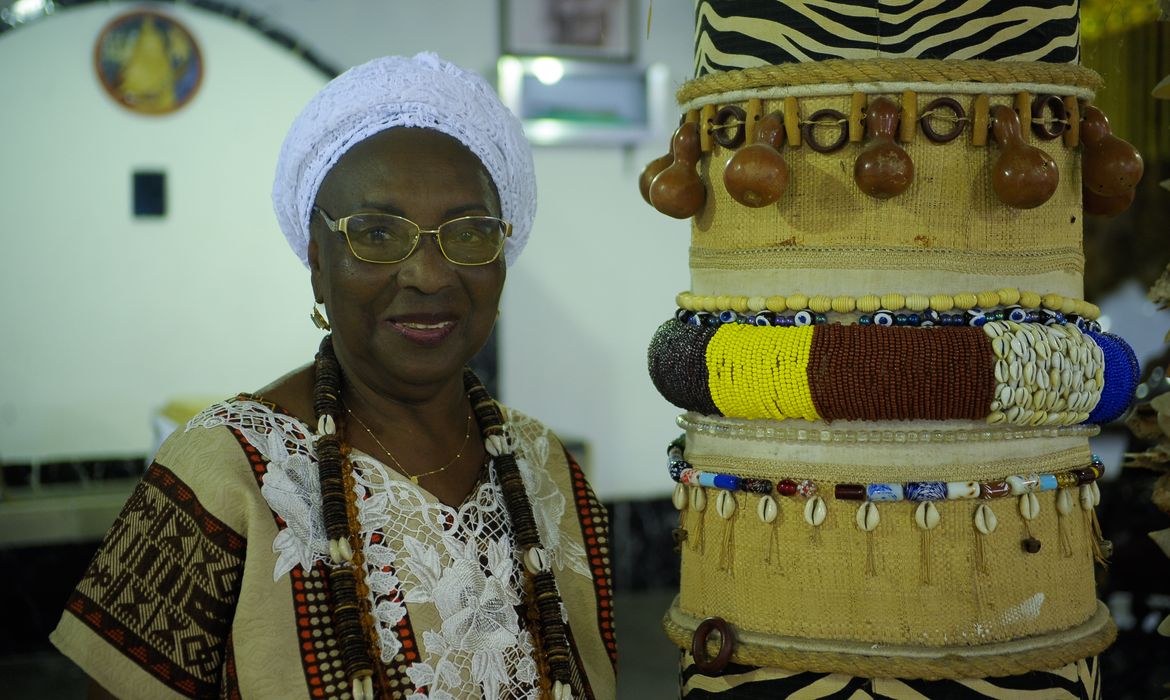 Rio de Janeiro - Aos 77 anos, Mãe Meninazinha de Oxum luta em favor da divulgação da contribuição dos terreiros para cultura brasileira