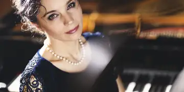 UNIRIO recebe pianista da Letônia Diana Zandberga