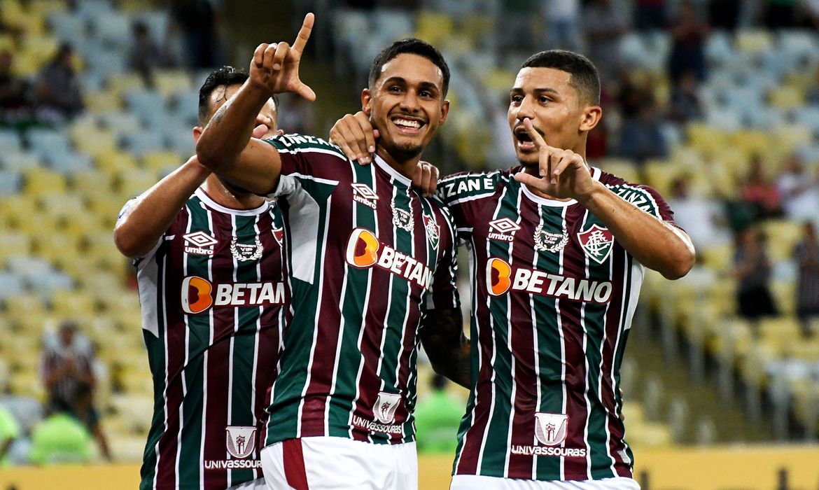 Fluminense, Oriente Petrolero, sul-americana