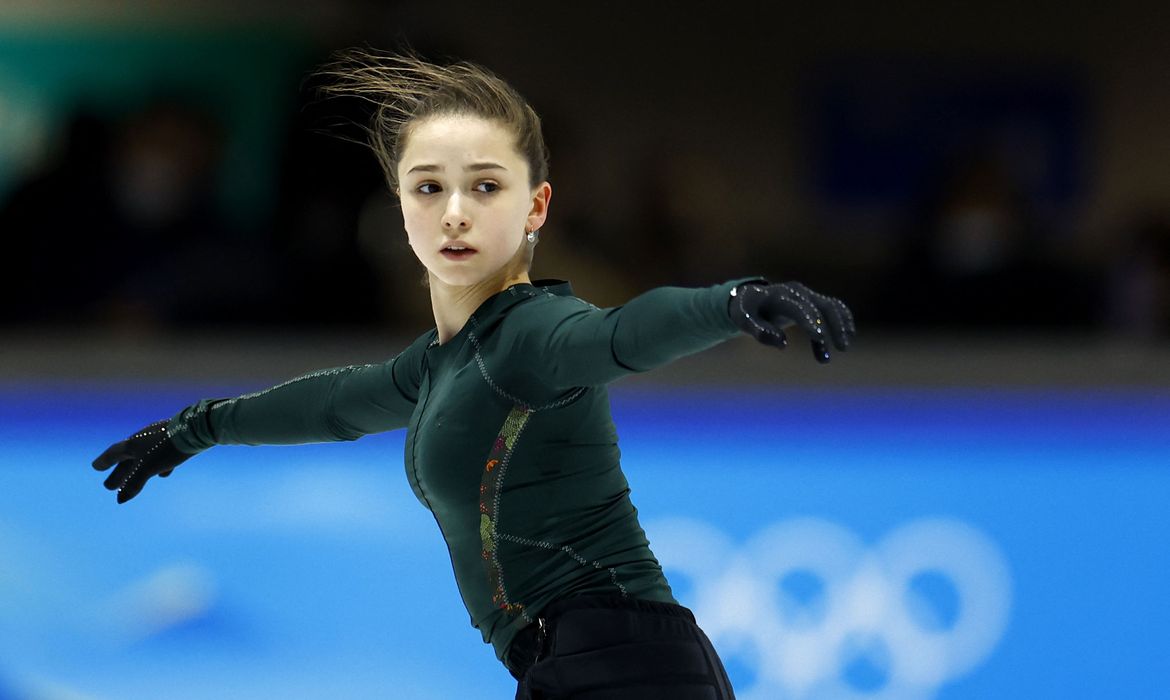 Patinadora russa Kamila Valieva treina durante a Olimpíada de Inverno Pequim 2022