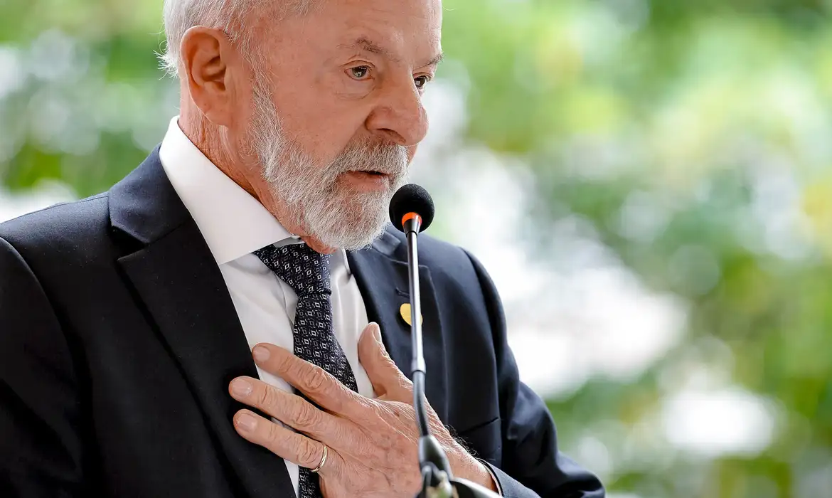 Presidente da República, Luiz Inácio Lula da Silva, durante encontro dos Presidentes dos Estados Partes do Tratado de Cooperação Amazônica com a Sociedade Civil e Comunidades Indígenas. Plaza de Armas – Bogotá (Colômbia)

Foto: Ricardo Stuckert / PR