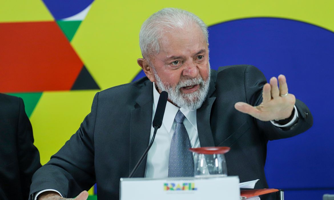 Brasília (DF) 20/05/2024 - Presidente Luiz Inácio Lula da Silva participa de reunião para anúncios referentes ao setor da indústria do aço.
Foto: Joédson Alves/Agência Brasil