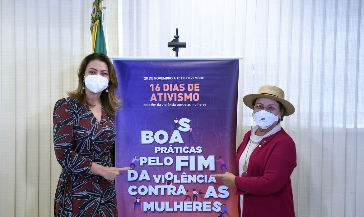 Leila Barros, Dia Internacional pela Eliminação da Violência contra a Mulher