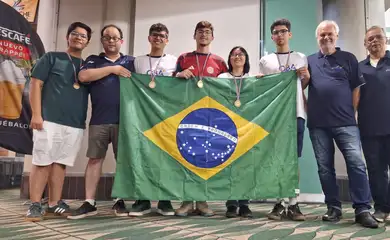 Costa Rica, 02/12/2024 - Equipe brasileira conquista 4 medalhas de ouro e uma de bronze na Olimpíada de Astronomia e Astronáutica. Foto: OLAA/Divulgação