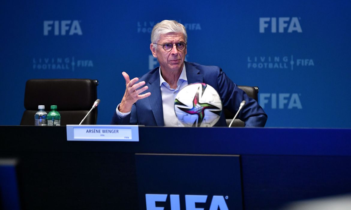 Arsène Wenger - chefe de Desenvolvimento Global do Futebol da Fifa