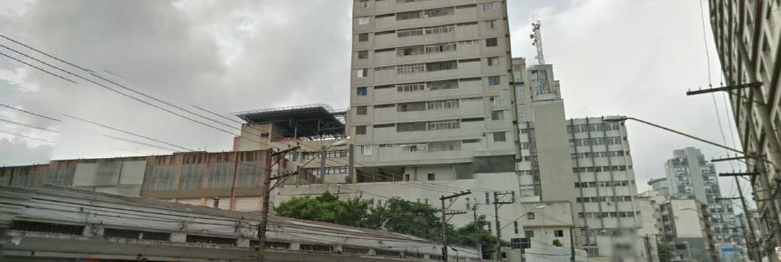 O prédio - em destaque à esquerda - está localizado na Rua Desembargador Aguiar Valim, altura do número 6