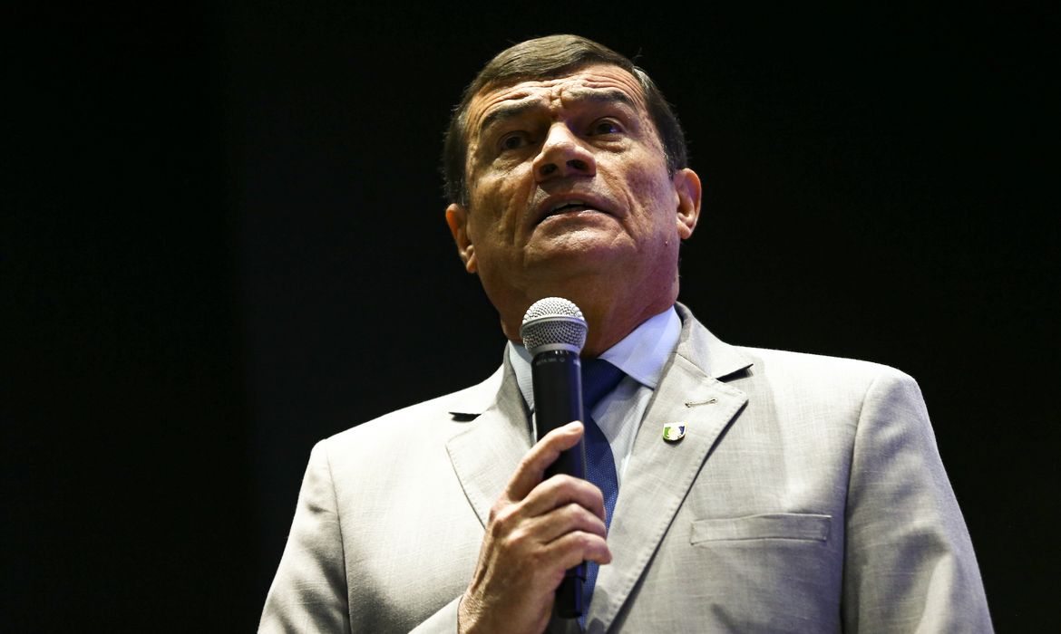 O ministro da Defesa, Paulo Sérgio Nogueira, durante a abertura da 7ª Mostra BID Brasil, evento do segmento de defesa e segurança, no Centro de Convenções Ulysses Guimarães, em Brasília.