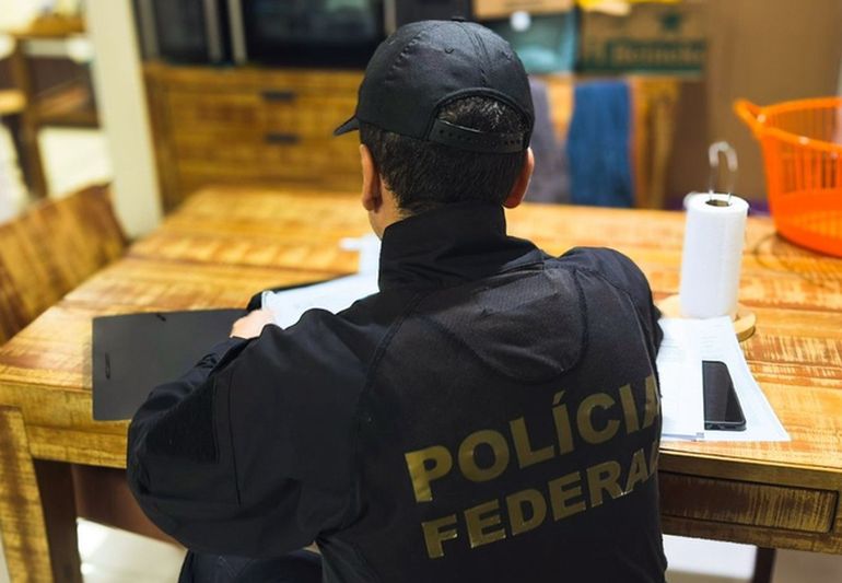 05/03/2026 - | FICCO/SP e GAECO/SP deflagram Operação Bazaar para investigar esquema de pagamento de vantagens indevidas a agentes públicos para proteção de organização criminosa especializada em lavagem de dinheiro. São cumpridos 11 mandados de prisão preventiva e 17 de busca e apreensão. Foto: Polícia Federal/Divulgação