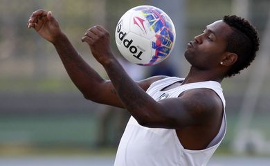 Jobson.Treino do Botafogo no Estadio Nilton Santos. 06 de marco de 2015, Rio de Janeiro, RJ, Brasil. Foto: Vitor Silva / SSPress.