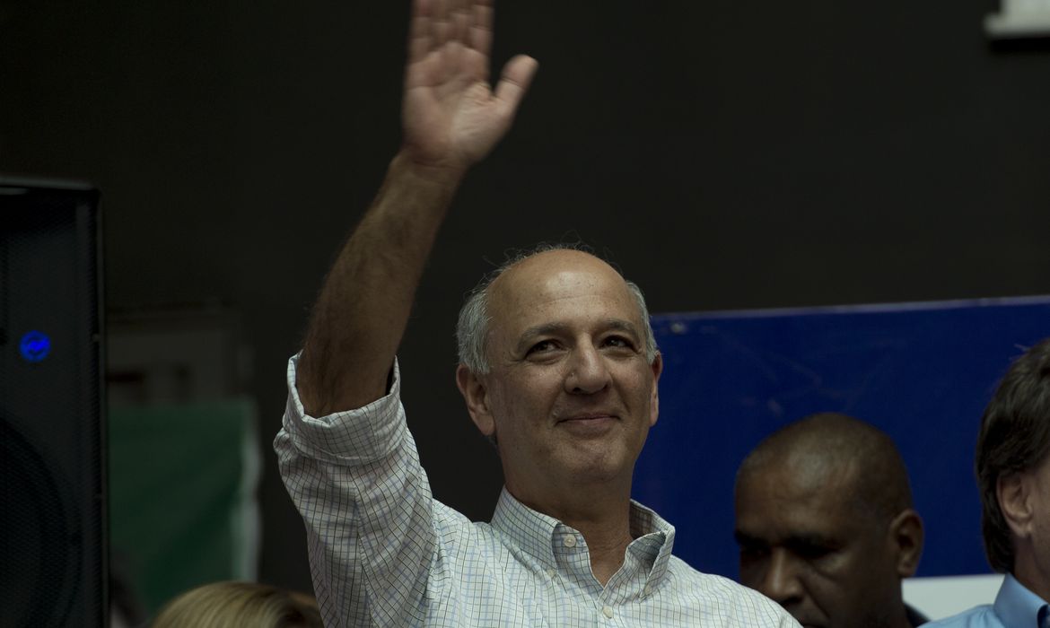  José Roberto Arruda, desiste da candidatura ao governo do DF ( Marcelo Camargo/Agência Brasil)