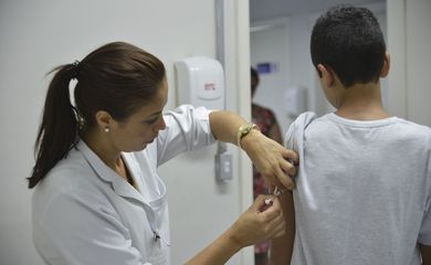 Mais de 70 postos estarão abertos para a vacinação contra febre amarela