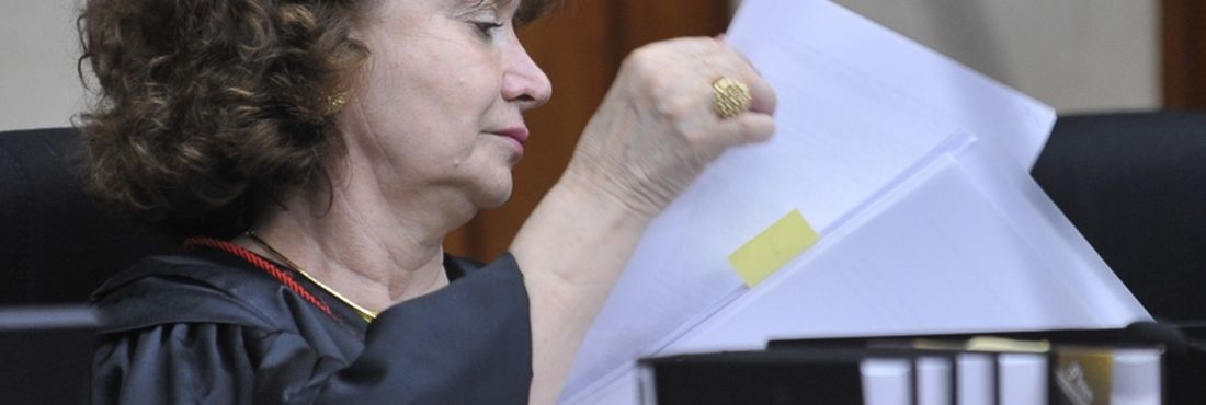 A corregedora-geral da Justiça Eleitoral, Nancy Andrighi, durante julgamento do pedido de registro do Partido Social Democrático (PSD)